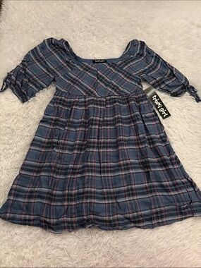 NWT Trixxi Girl From Stitch Fix Blue Plaid Tie Sleeve Dress Youth Size S